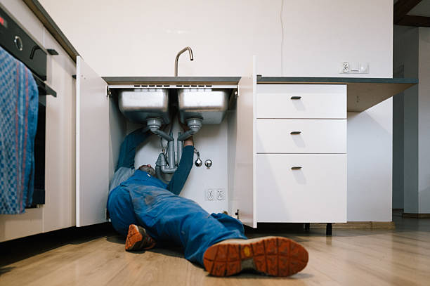 Professional Leak Detection technician working in Riverside, OH